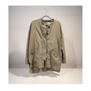 Zara Women's Utility Jacket in Army Green